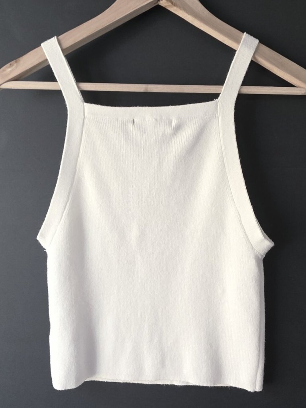 Forever 21 Ivory Knit Sweater Tank Top Size M NWT - Picture 4 of 8